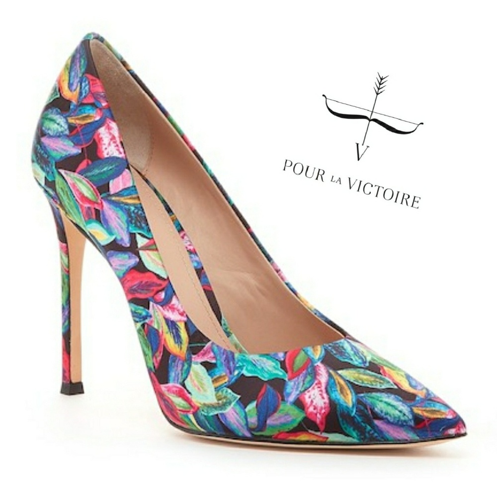 Gorgeous Pour La Victoire Heels